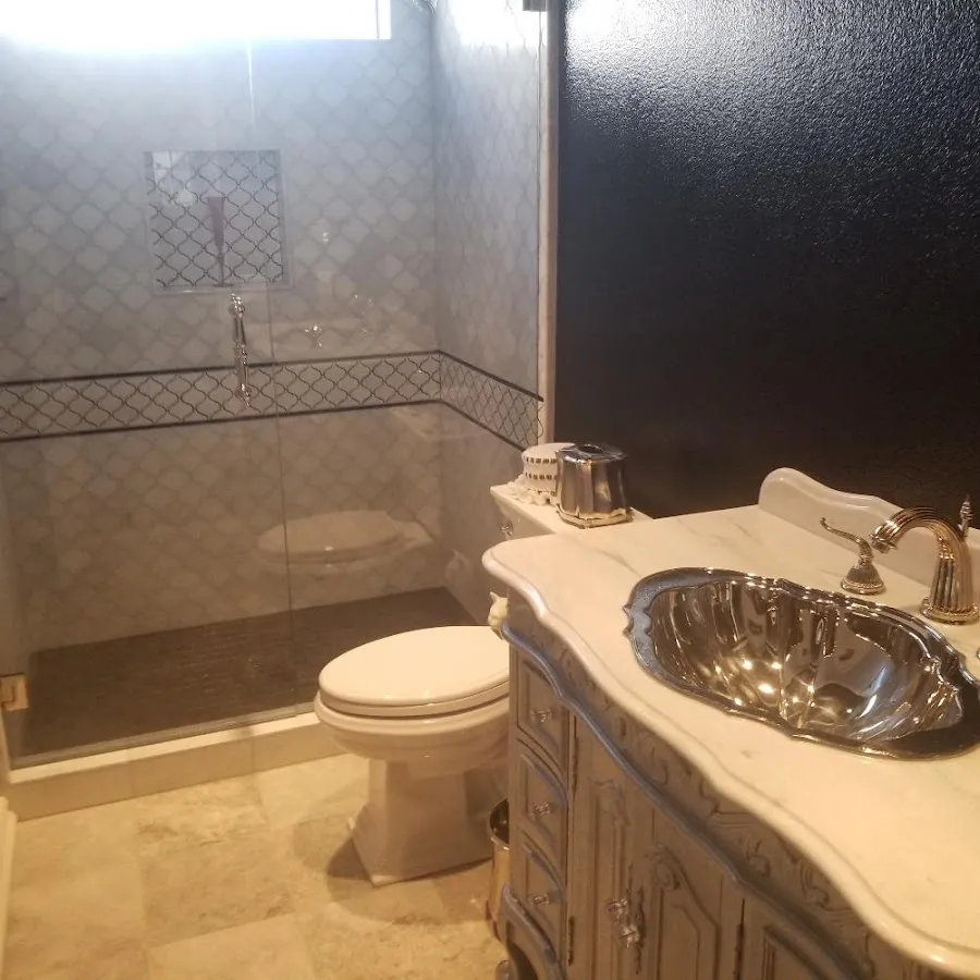Professional plumbing work and bathroom remodeling in Milan